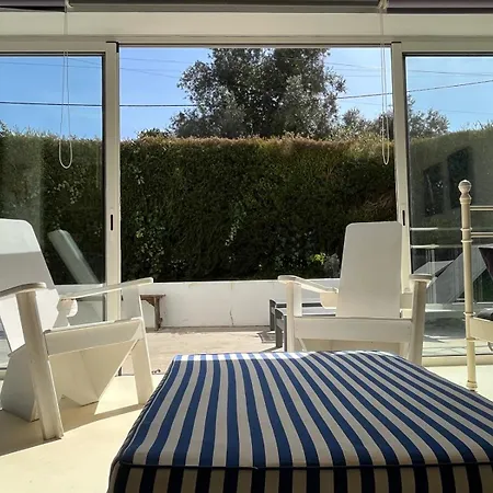 3 Bedrooms 2 Bathrooms With Pool