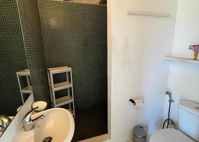 펜션 Aljezur 3 Bedrooms 2 Bathrooms With Pool 보르데이라